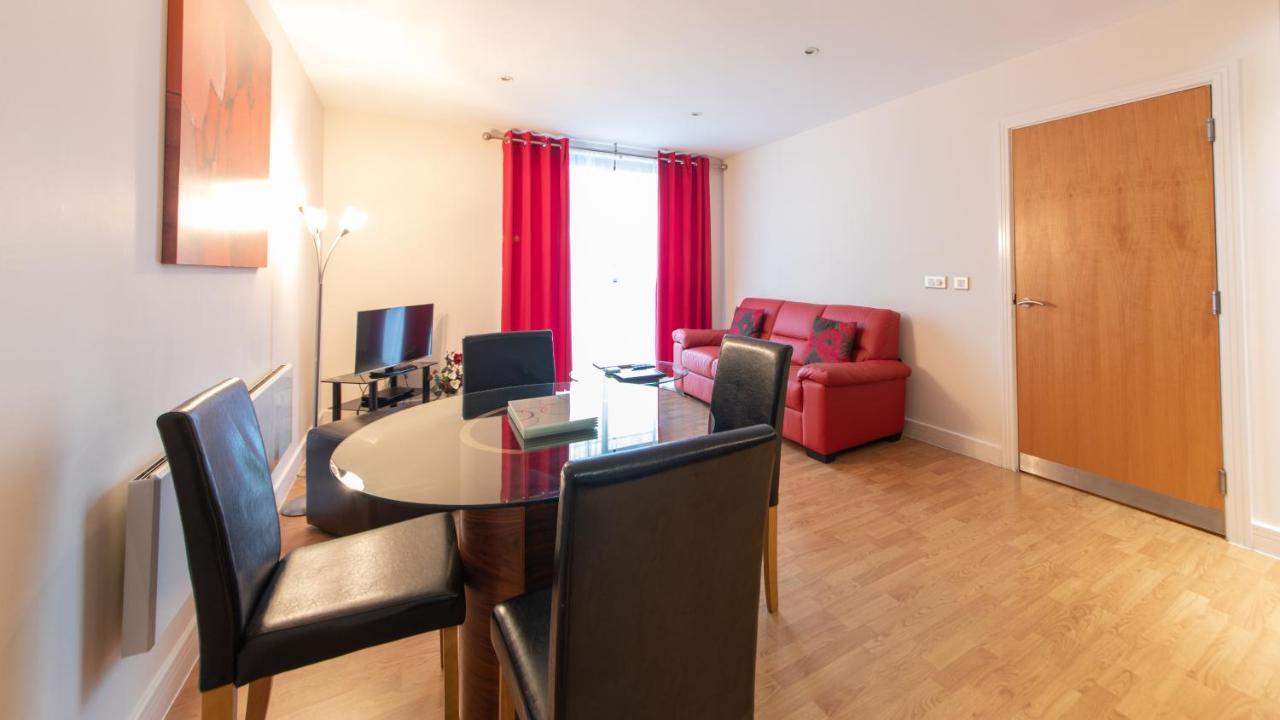 The Spires Serviced Apartments Birmingham Esterno foto