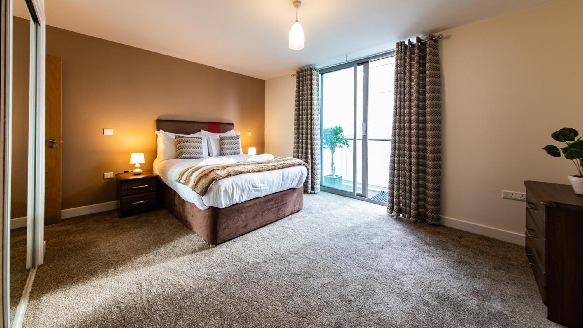 The Spires Serviced Apartments Birmingham Esterno foto